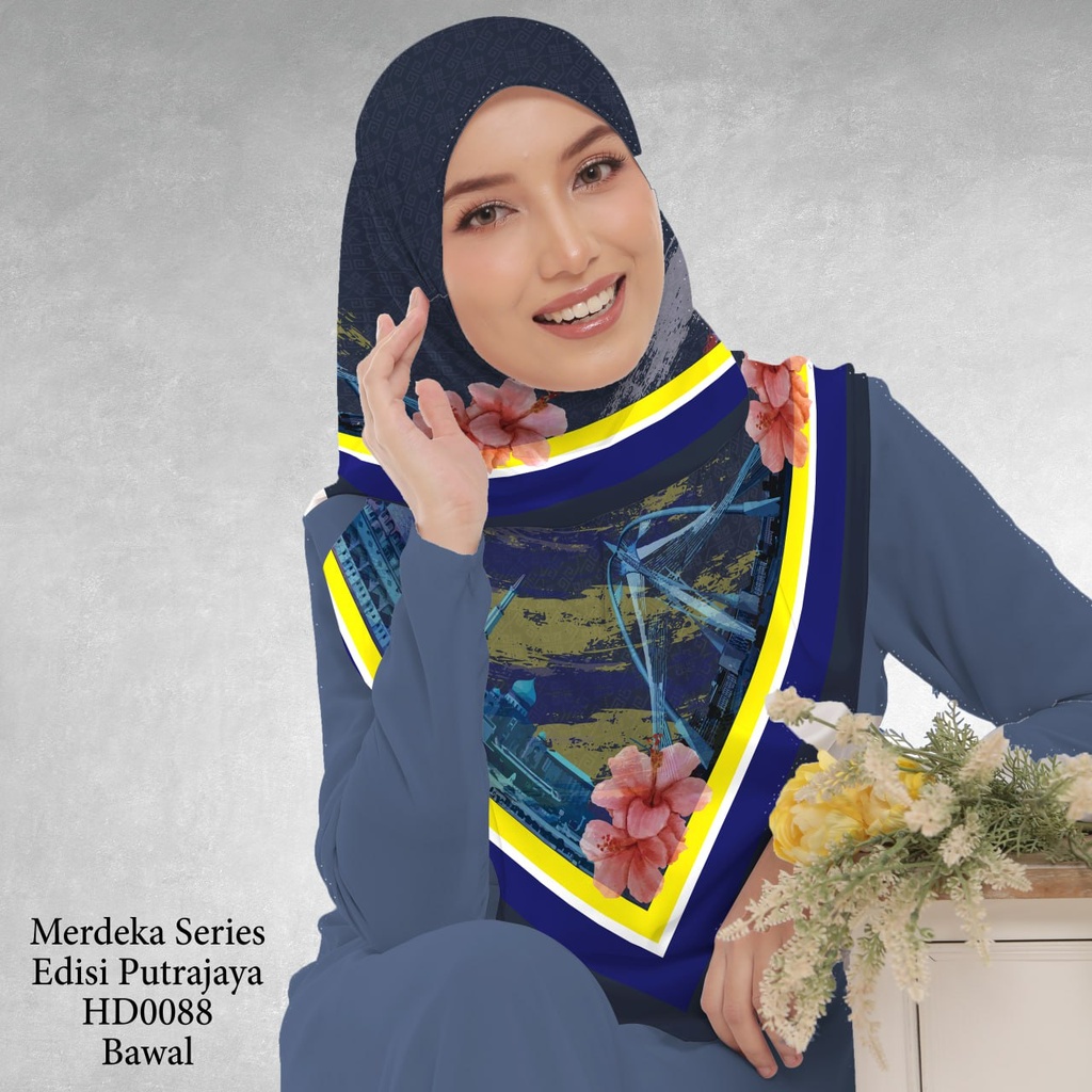 Tudung Bawal (Square Hijab) in HD0088