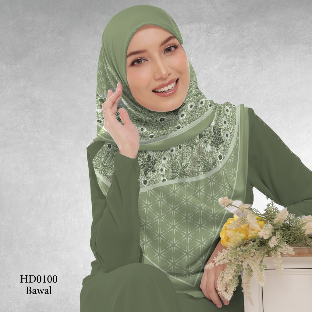 Tudung Bawal (Square Hijab) in HD0100