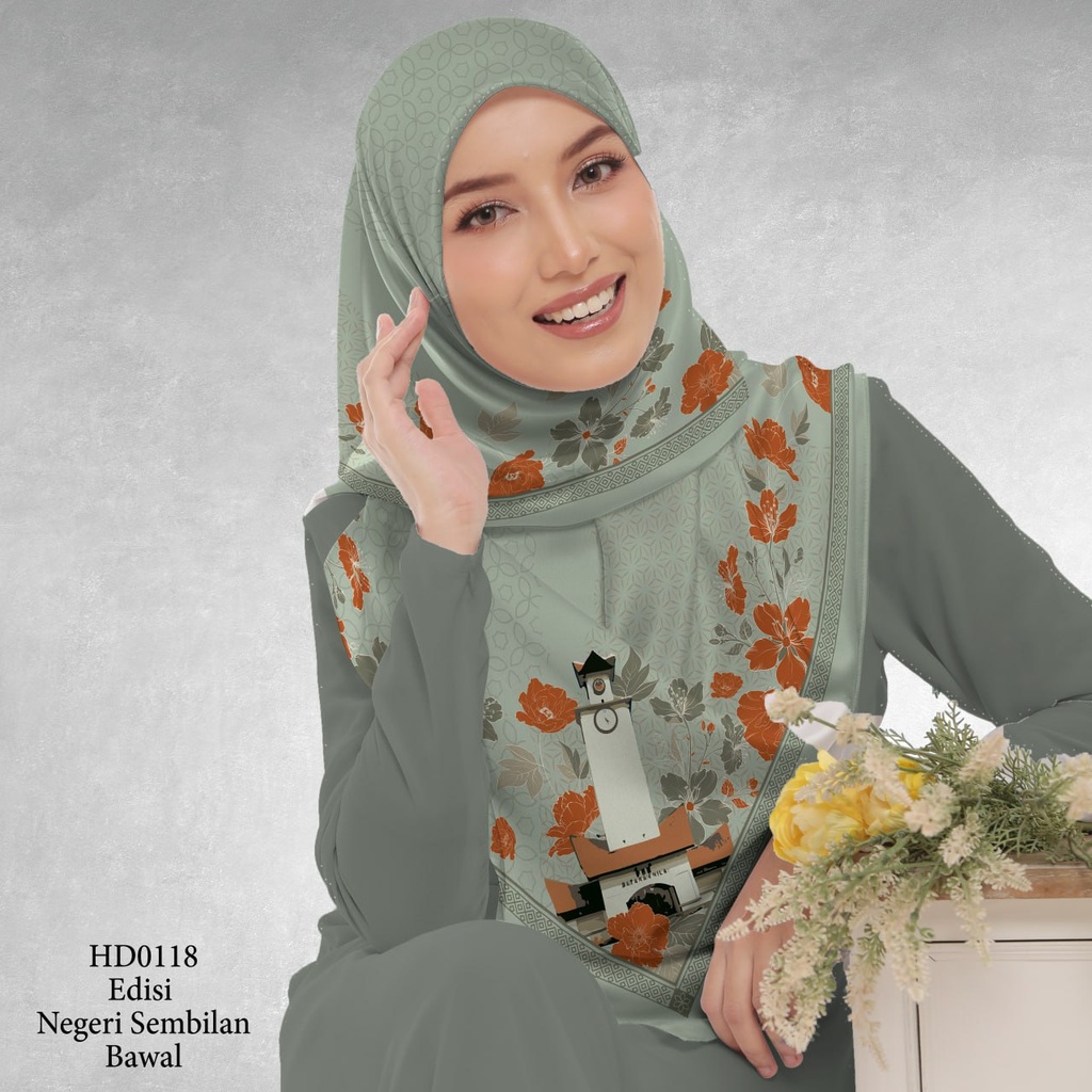 Tudung Bawal (Square Hijab) in HD0118