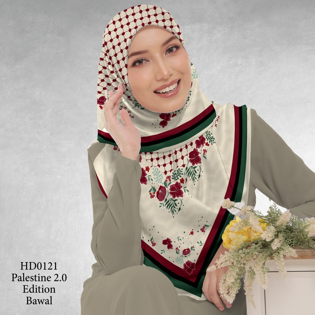 Tudung Bawal (Square Hijab) in HD0121