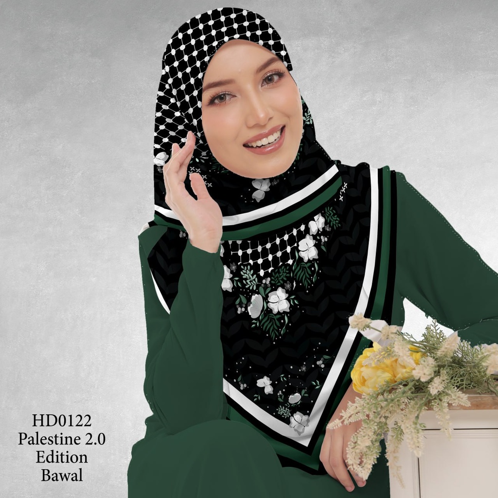 Tudung Bawal (Square Hijab) in HD0122