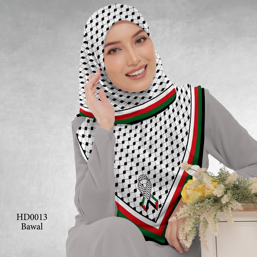 Tudung Bawal (Square Hijab) in HD0013